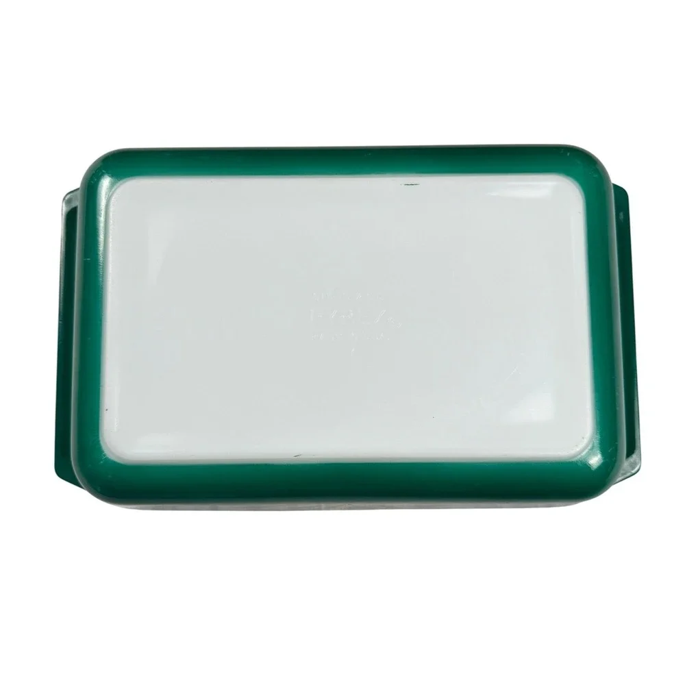 Pyrex 575-B Green Wheat Hospitality Promotional Space Saver 2 QT Casserole Lid